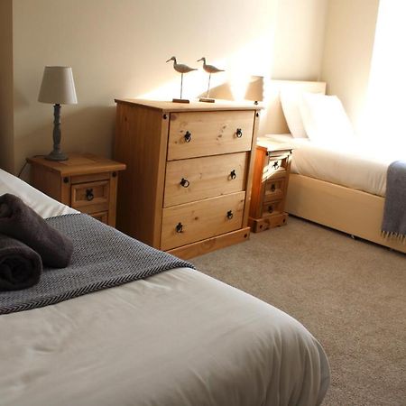 The Clifton Holiday Apartment Llandudno Centre ภายนอก รูปภาพ