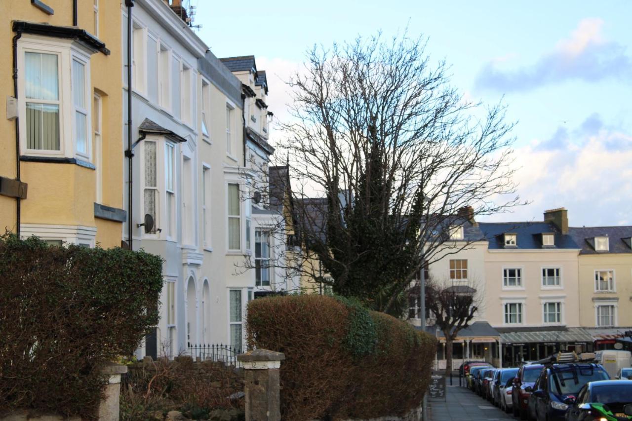 The Clifton Holiday Apartment Llandudno Centre ภายนอก รูปภาพ